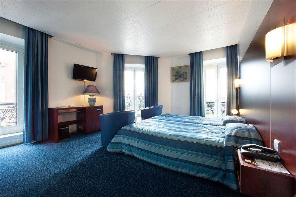 Hotel Le Bristol Strasbourg Gare 部屋 写真