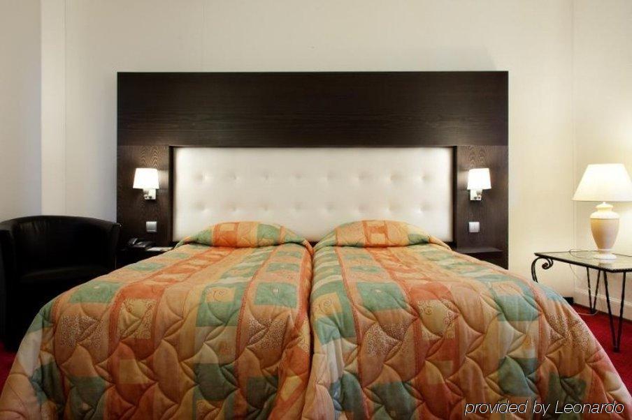 Hotel Le Bristol Strasbourg Gare エクステリア 写真